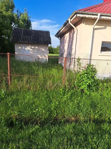 Spațiu comercial, în Stâlpeni