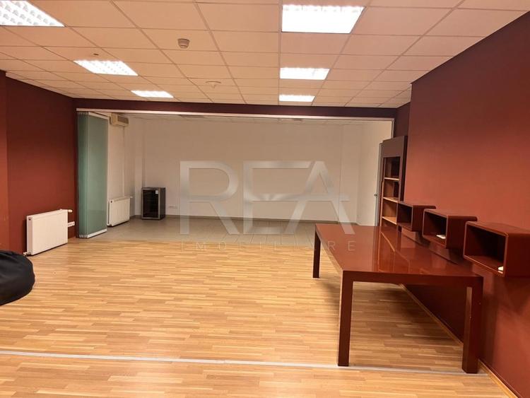Birou, de 515 mp, în Metalurgiei