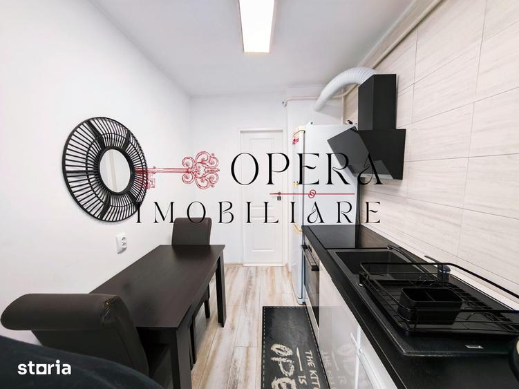 Apartament cu 3 camere nedecomandat în Podu Roș
