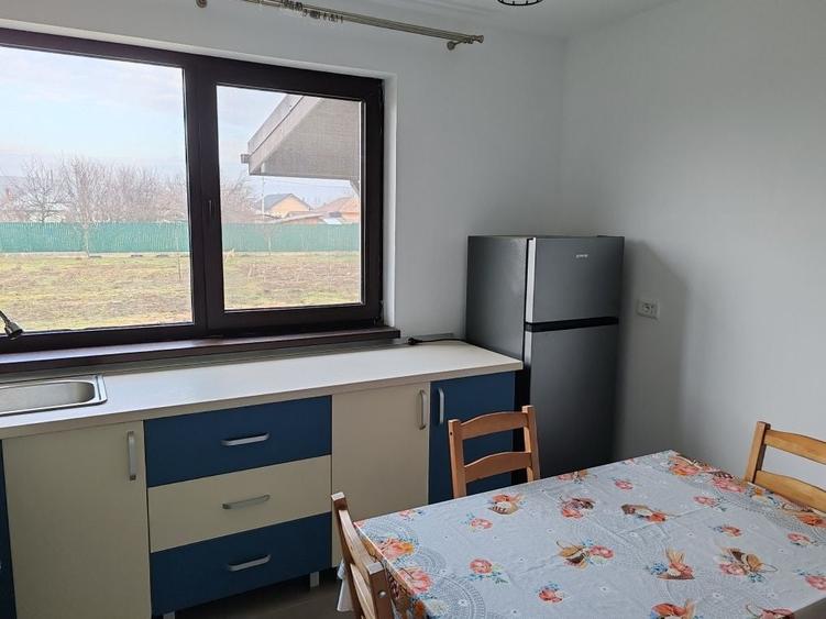 Casă cu 4 camere cu Teren 1350 Mp în Predești