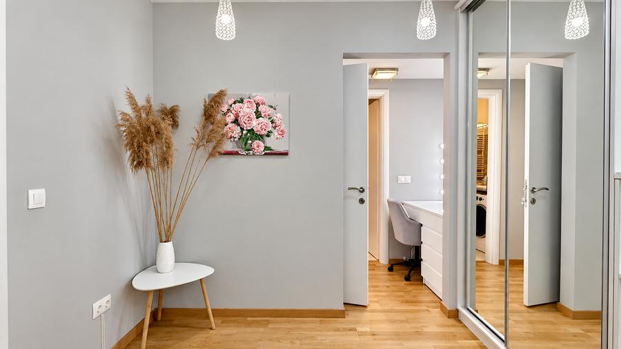 Apartament cu 2 camere decomandat în Parcul Circului