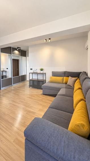 Apartament cu 3 camere semidecomandat, mobilat în Zorilor