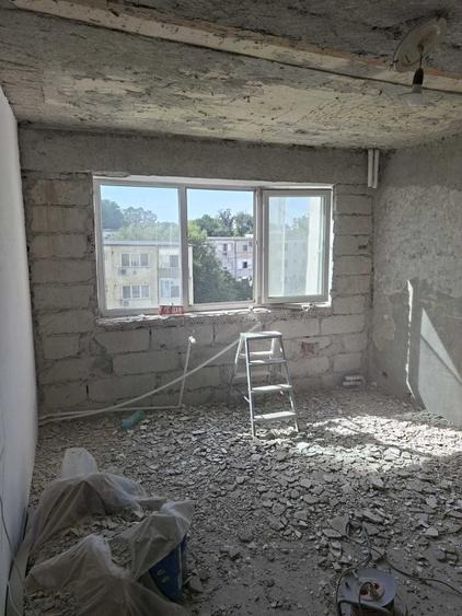 Garsonieră decomandată în Central
