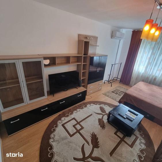 Garsonieră decomandată în Zorilor