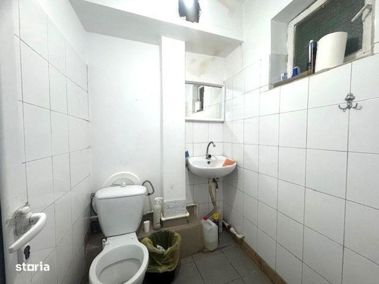 Spațiu comercial, de 43 mp, în Central