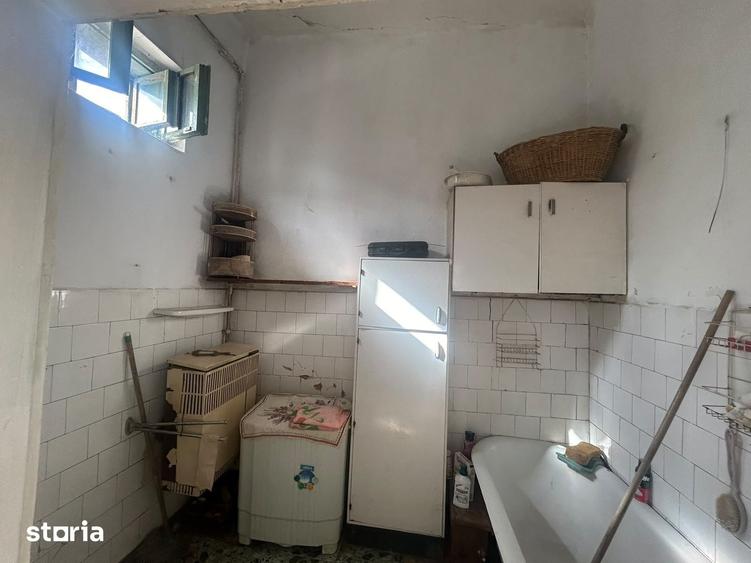 Casă cu 1 camere cu Teren 85.84 Mp în Central