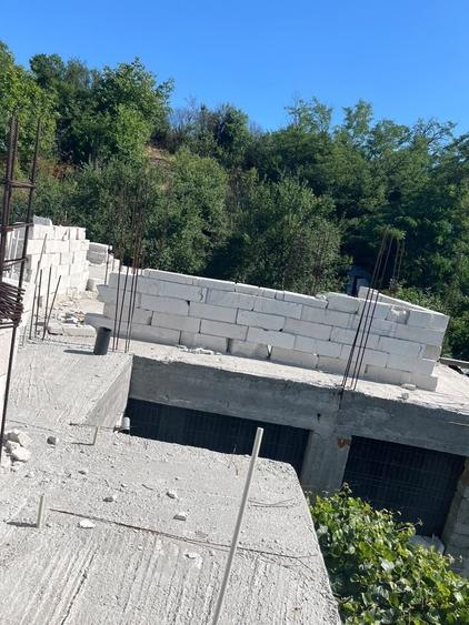 Casă cu 4 camere în Ciurari