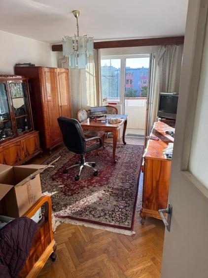Apartament cu 3 camere decomandat, mobilat în Mănăștur
