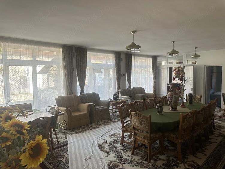 Casă cu Teren 2316 Mp în Biled