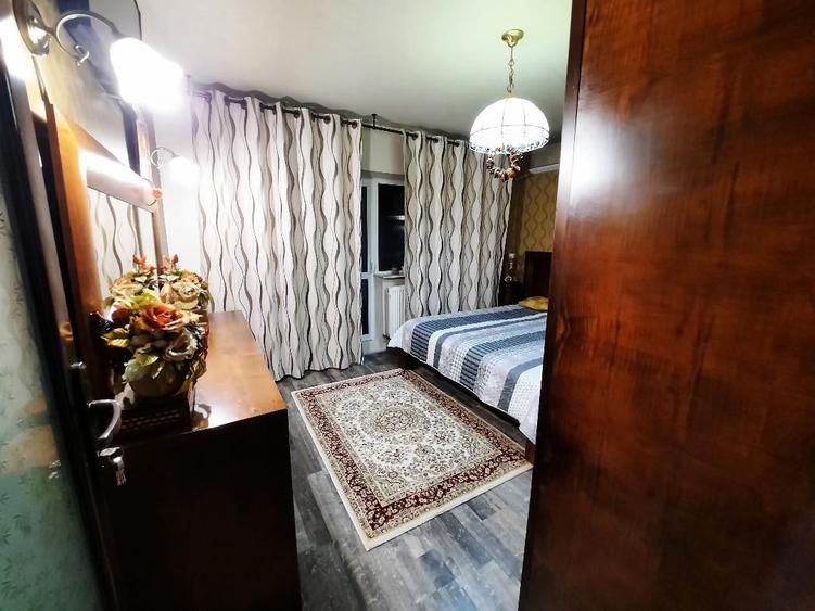 Apartament cu 3 camere decomandat, mobilat în 13 Septembrie