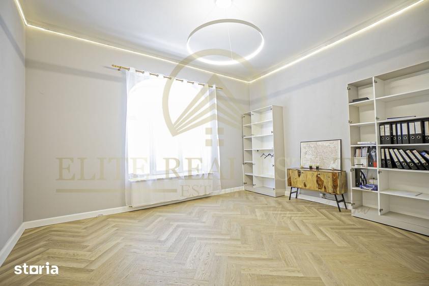 Apartament cu 5 camere în Central