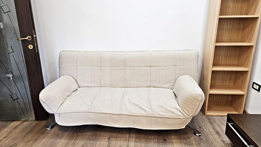 Apartament cu 3 camere în Răcădău