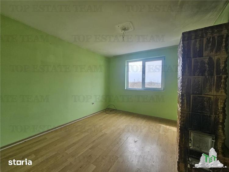 Casă cu 4 camere cu Teren 280 Mp în Central