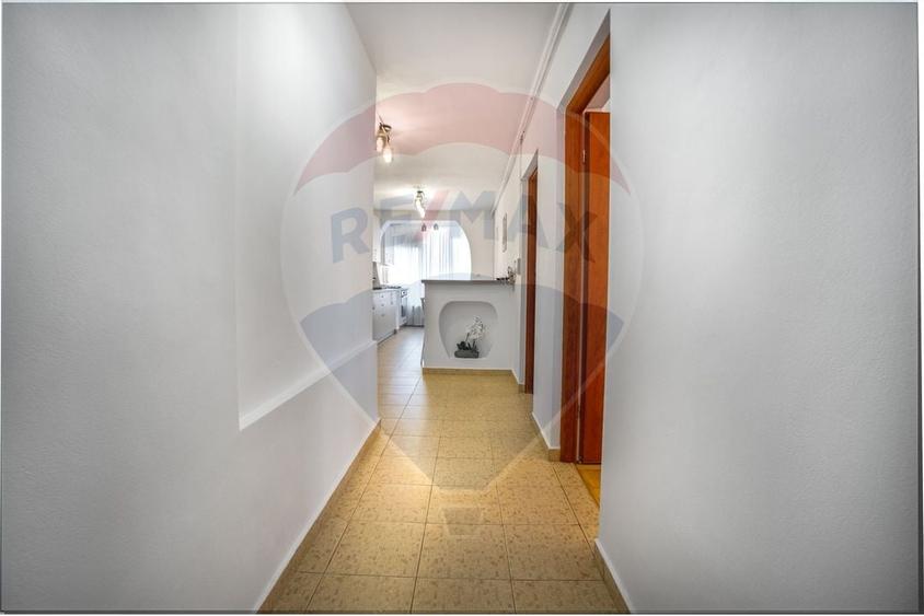COMISION 0!!! Apartament cu 3 camere, complet renovat,  de închiriat! - 4