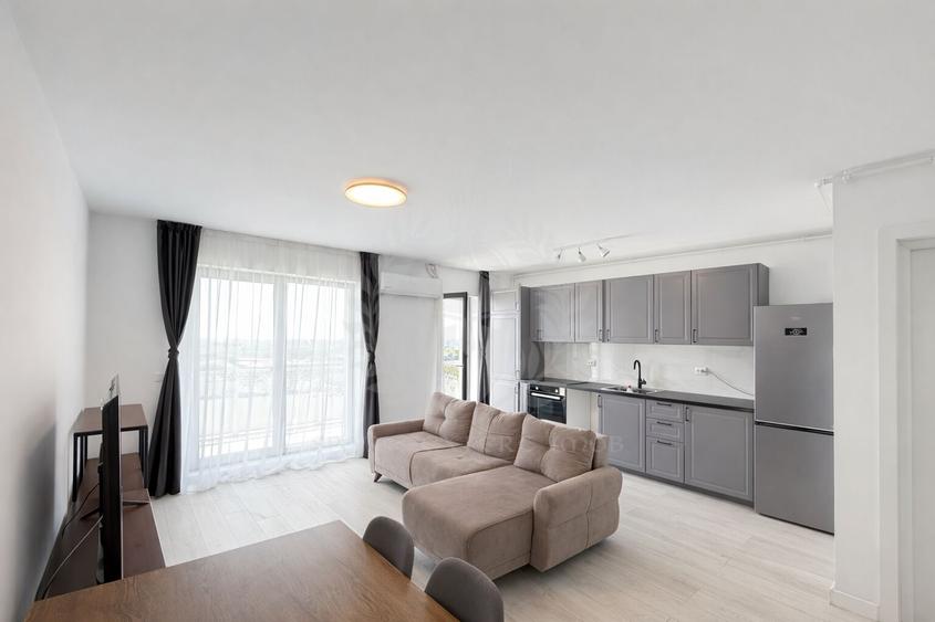 Apartament cu 3 camere decomandat, mobilat în Cantacuzino