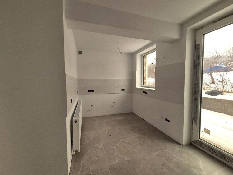 Casă individuală cu 4 camere cu Canalizare în Cisnădioara