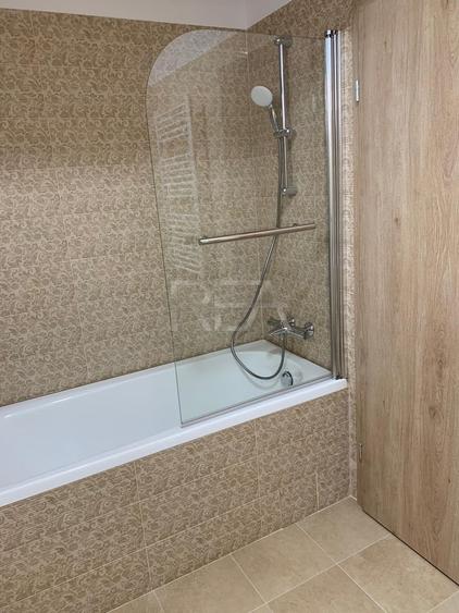 Apartament cu 3 camere decomandat în Bucureștii Noi
