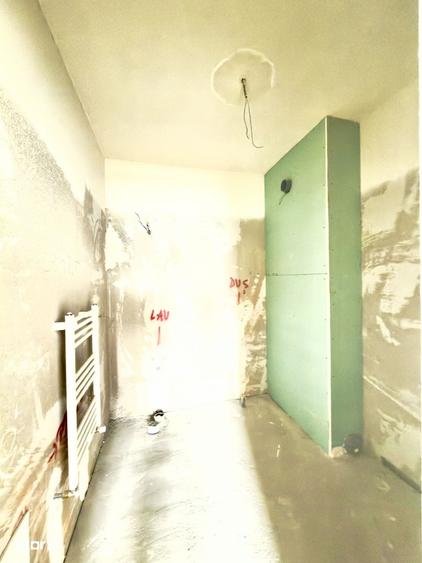 Apartament cu 3 camere în Între Lacuri