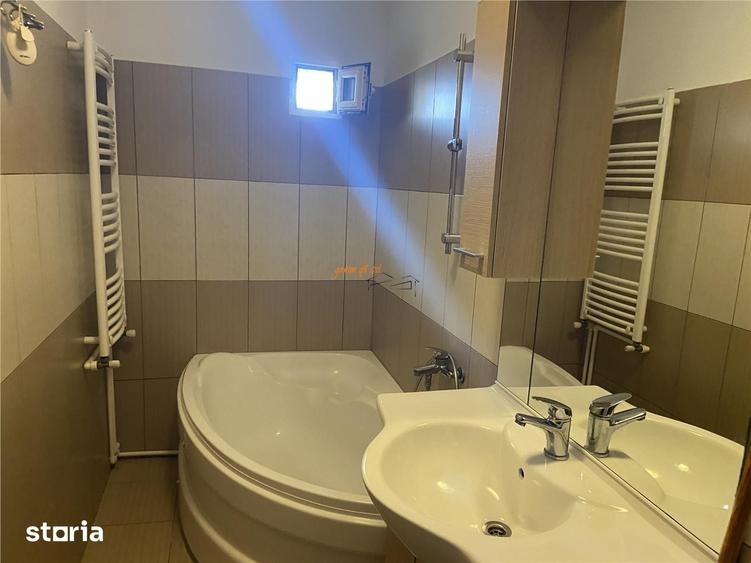 Apartament cu 2 camere decomandat în Ultracentral