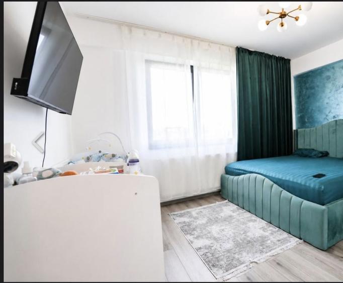 Apartament cu 2 camere decomandat în Ciritei