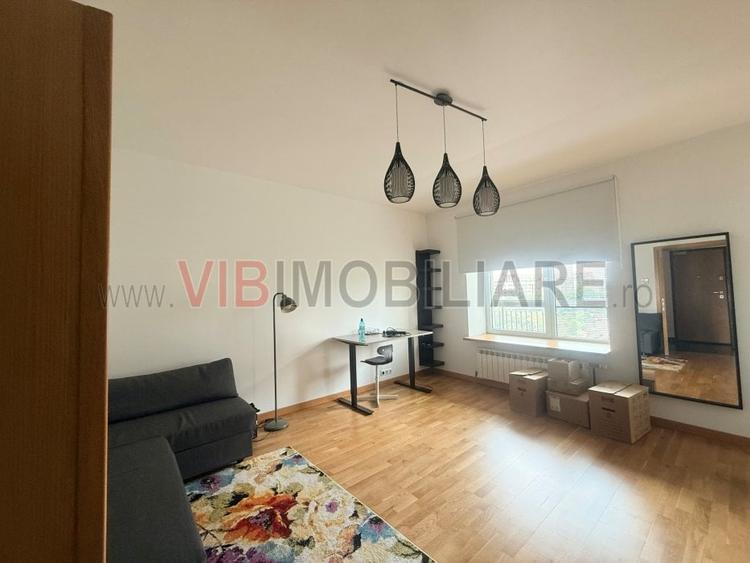 Apartament cu 2 camere decomandat în Văcăresti