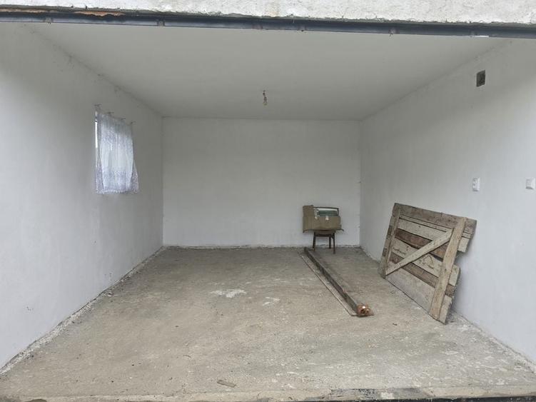 Casă cu 4 camere în Dumbrăveni
