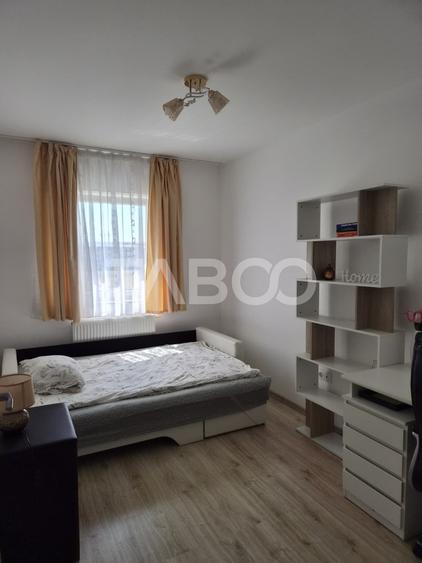 Apartament cu 3 camere decomandat, mobilat în Mihai Viteazul