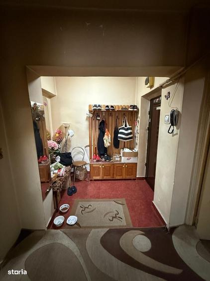 Apartament cu 4 camere decomandat în Păcurari