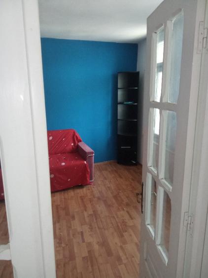 Casă cu 4 camere cu Teren 160 Mp în Central