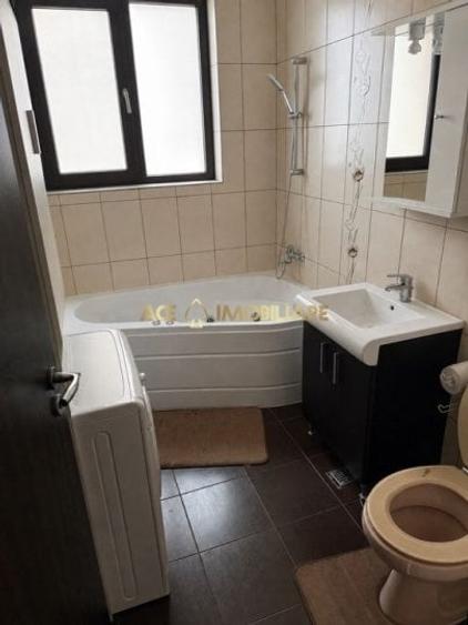 Apartament cu 3 camere decomandat, mobilat în Apusului