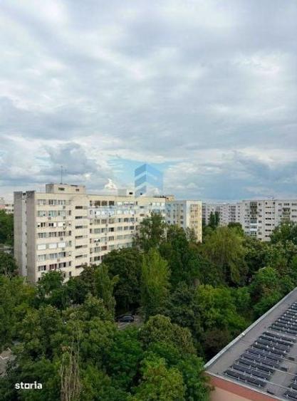 Apartament cu 3 camere semidecomandat în Drumul Taberei — fotografia 1