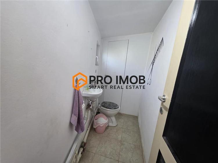 Casă individuală cu 5 camere cu Canalizare în Brăilei