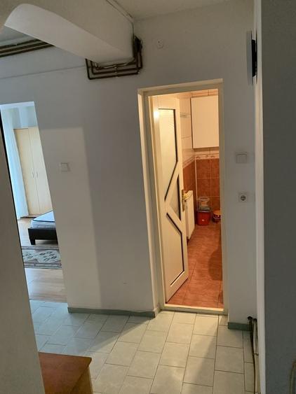 Garsonieră decomandată în Exterior Vest