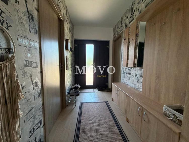 Casă individuală cu 4 camere cu Piscina în Săcălaz