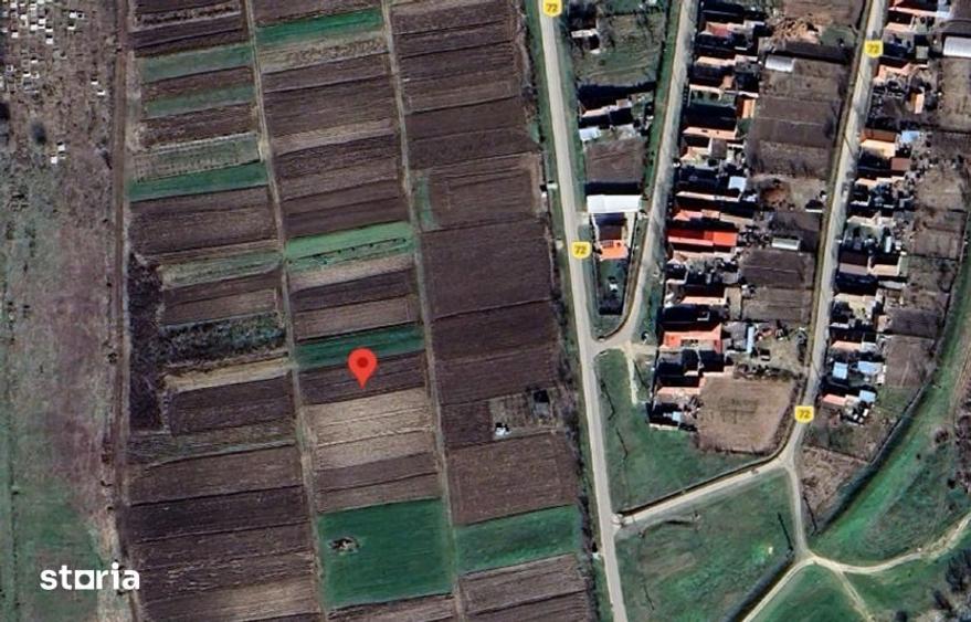 Teren de 300 mp, în Salca
