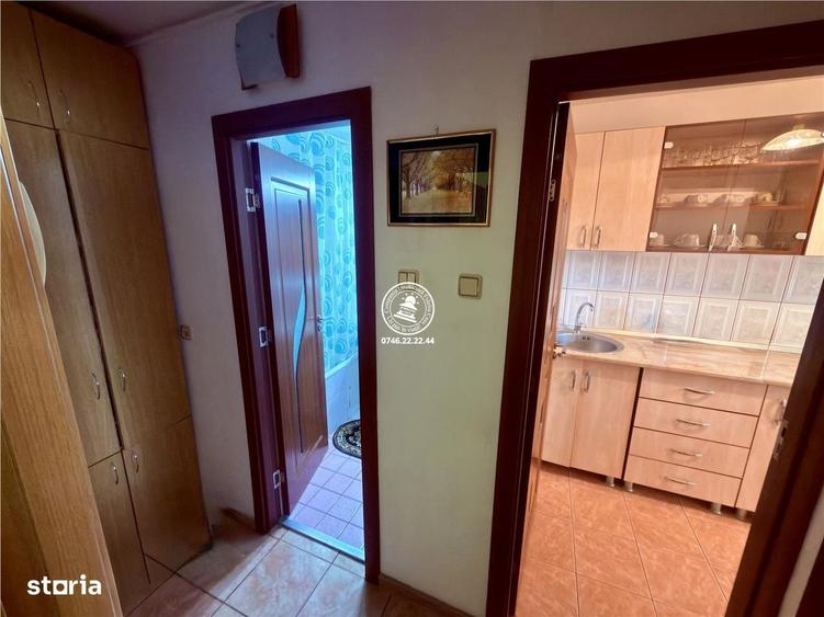 Apartament o camera Nicolina, etaj intermediar - 4