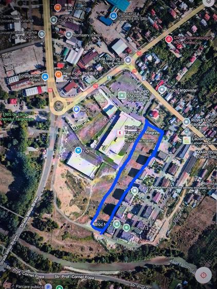 Teren de 16000 mp, în Central