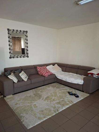 Casă cu Teren 101 Mp în Central
