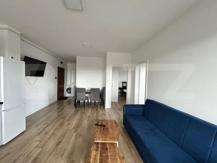 Apartament cu 3 camere decomandat, mobilat în Centura