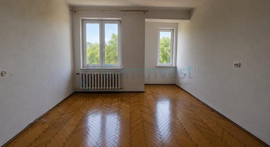 Apartament cu 3 camere de vanzare in Oradea, Zona Republicii - 1