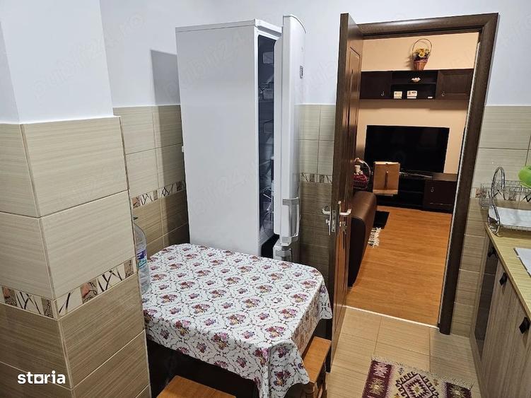 2 camere de inchiriat 10 minute metrou aparatorii patriei pet frendly - 8