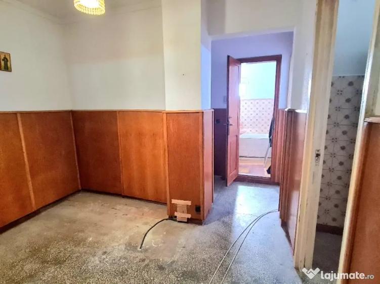 Apartament cu 2 camere decomandat în Ultracentral