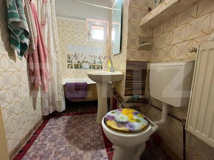 Apartament cu 3 camere decomandat, mobilat în Central