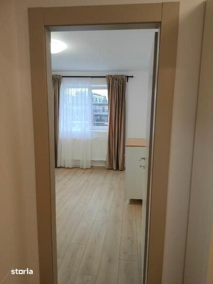 Apartament cu 3 camere decomandat în Theodor Pallady