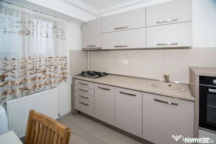 Apartament cu 2 camere decomandat în Banat