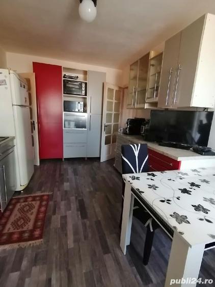 Casă cu 5 camere cu Teren 2100 Mp în Deta