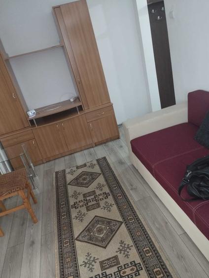 Inchiriez apartament,zona Tatarasi din Iasi - 2