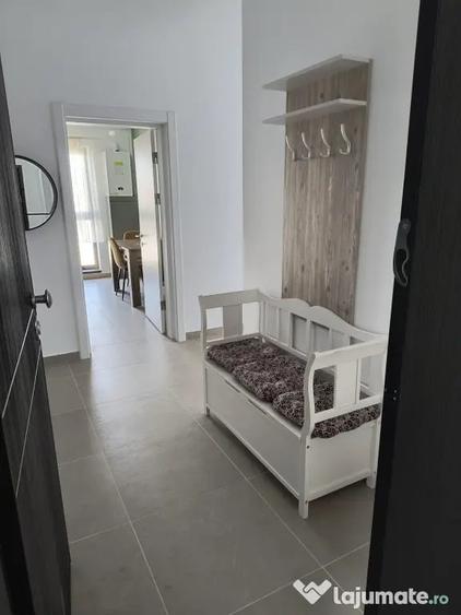 Apartament cu 2 camere decomandat în Cristian