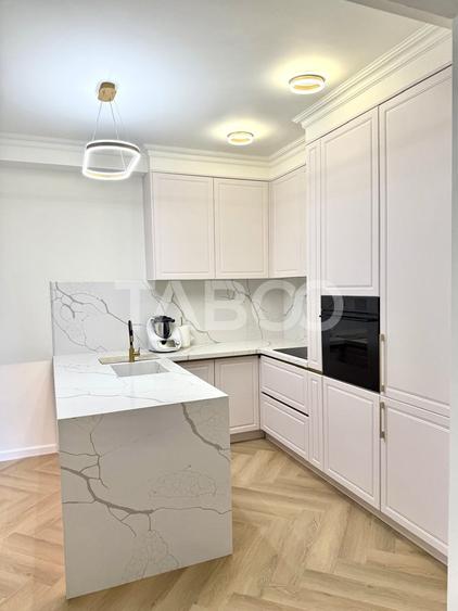 Apartament cu 3 camere semidecomandat, mobilat în Mănăștur