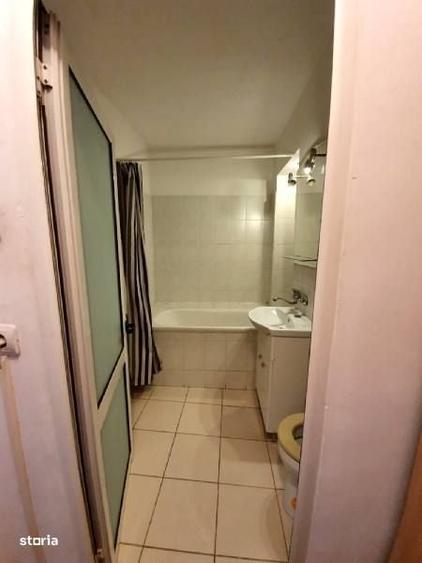Apartament cu 2 camere decomandat în Republicii